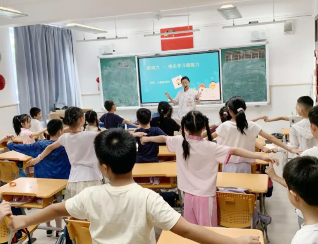 将品格教育从说教转化为体验让学生在游