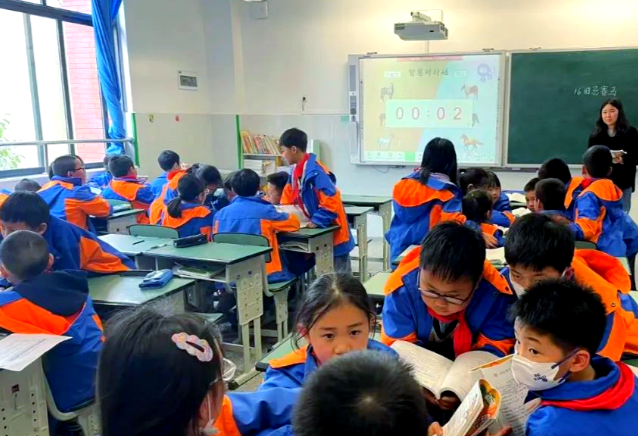 师德师风建设提升专业还活跃把信息技能